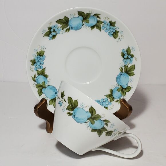 Noritake Teacup and Saucer Blue Orchard Vintage - Picture 4 of 8